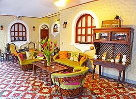 Hotel Los Balcones Leon