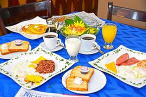 Hotel Los Balcones Leon