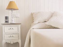 Lungomare Rooms & Charme