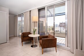 Urbanica The Libertador Hotel