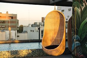 Urbanica The Libertador Hotel