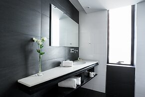 Urbanica The Libertador Hotel