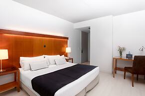 Urbanica The Libertador Hotel