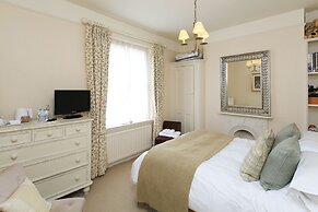The Old Vicarage Dolfor