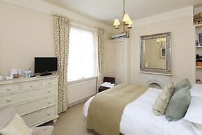 The Old Vicarage Dolfor
