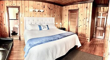 4BR, 4BA House Beach, Entertainment, Nightlife