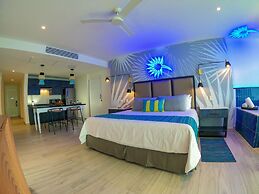 Almar Resort Luxury LGBT Beach Front Experience