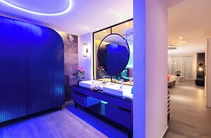 Almar Resort Luxury LGBT Beach Front Experience