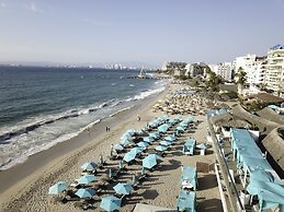 Almar Resort Luxury LGBT Beach Front Experience