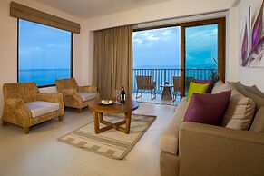 Almar Resort Luxury LGBT Beach Front Experience