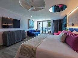 Almar Resort Luxury LGBT Beach Front Experience