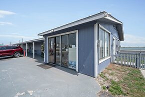 OYO Hotel Rockport- Bay View