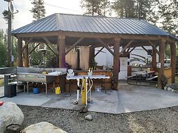 Blue River Cabins Campground & RV Park