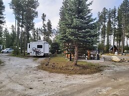 Blue River Cabins Campground & RV Park