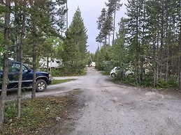 Blue River Cabins Campground & RV Park