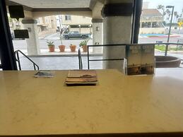 Huntington Beach Inn