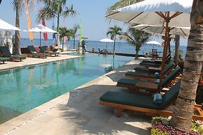 Kelapa Lovina Beach Villas