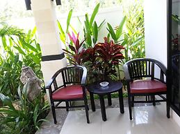 Kelapa Lovina Beach Villas