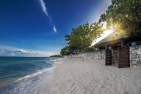 Club Serena Resort