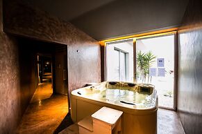 Vale d'Azenha Hotel and Residences