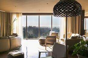 Vale d'Azenha Hotel and Residences