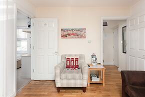 Bath Breaks Apartments