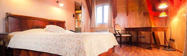 Les Ecuries de la Tour