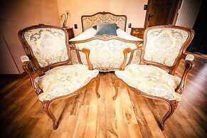 Les Ecuries de la Tour