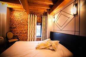 Les Ecuries de la Tour