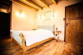 Les Ecuries de la Tour