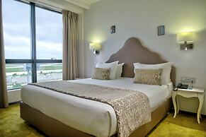 Hôtel Lac Léman, LES BERGES DU LAC