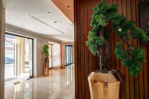 Hôtel Lac Léman, LES BERGES DU LAC