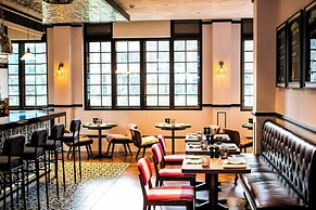 Hotel Indigo Singapore Katong  by IHG