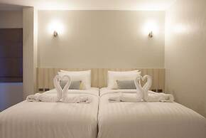 Nature Pine Residence