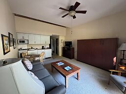 Shadow Mountain Lodge