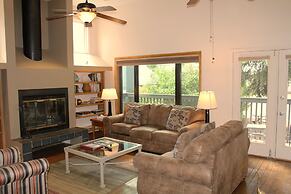 Shadow Mountain Lodge