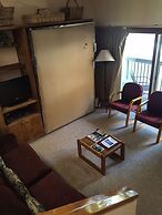 Shadow Mountain Lodge