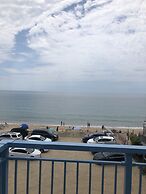 Misquamicut Beach Front Inn