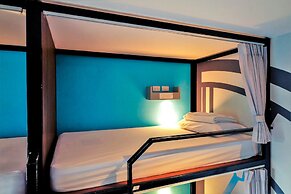 OYO 501 At Night Hostel