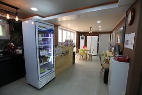 Lombard House - Hostel