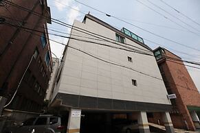 Lombard House - Hostel