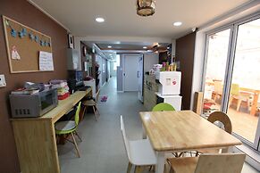 Lombard House - Hostel