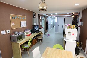 Lombard House - Hostel