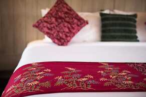 Suarga Padang Padang