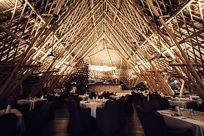 Suarga Padang Padang