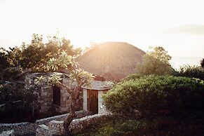 Suarga Padang Padang