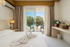 Kamari Beach Hotel - All inclusive