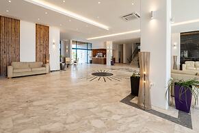 Kamari Beach Hotel - All inclusive