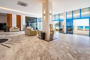 Kamari Beach Hotel - All inclusive