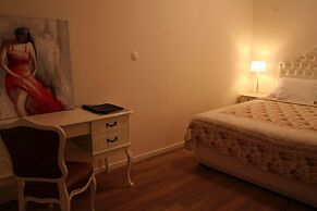 Banica Apartments & Rooms